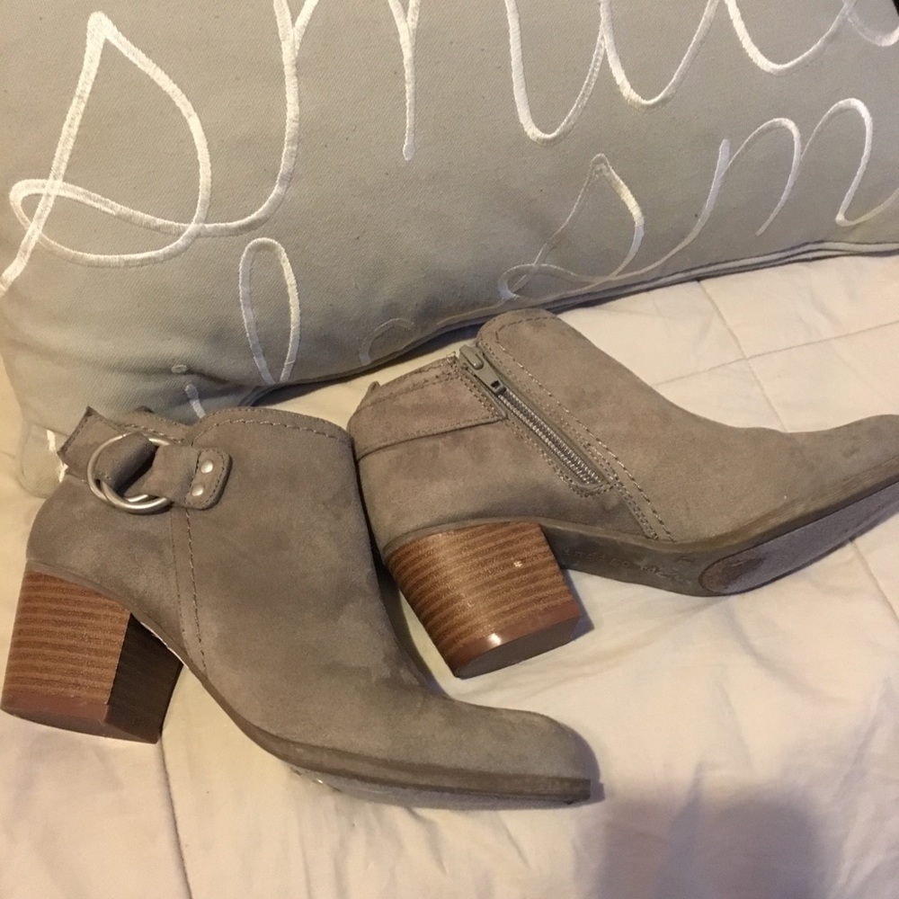 ON SALE Indigo rd. booties